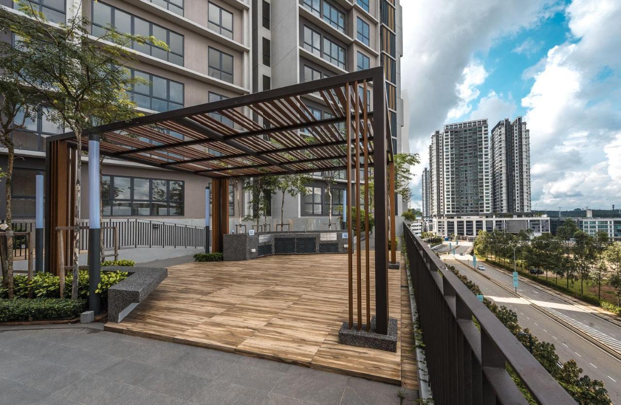 Mucihome Clio 3R2B, Putrajaya Condo Near To Ioi City Mall, Alamanda, Hospital Serdang, Wetland Studio Kru Dll- Non Smoking Home For Malaysian Only Esterno foto