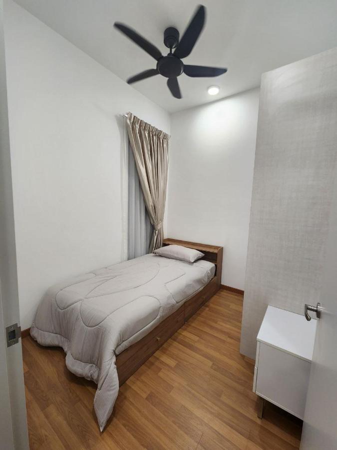 Mucihome Clio 3R2B, Putrajaya Condo Near To Ioi City Mall, Alamanda, Hospital Serdang, Wetland Studio Kru Dll- Non Smoking Home For Malaysian Only Esterno foto