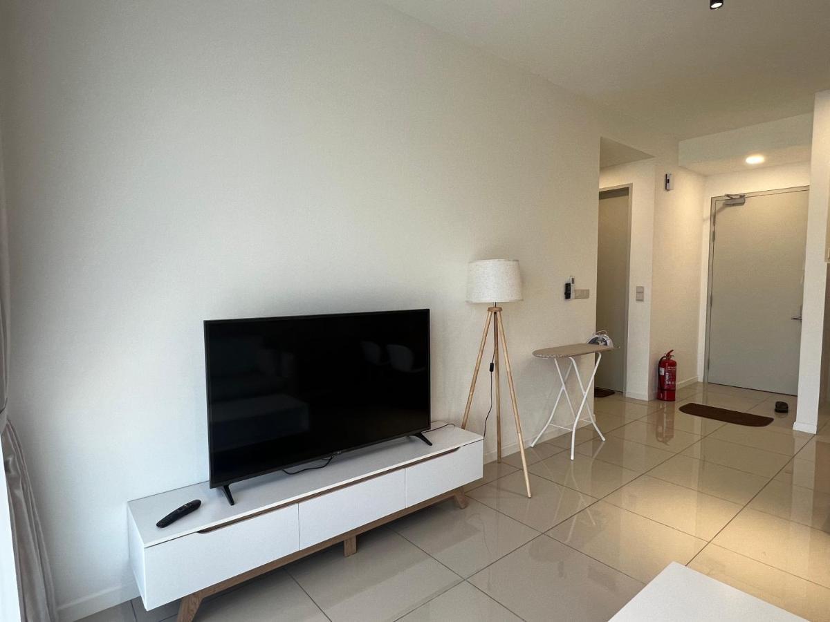 Mucihome Clio 3R2B, Putrajaya Condo Near To Ioi City Mall, Alamanda, Hospital Serdang, Wetland Studio Kru Dll- Non Smoking Home For Malaysian Only Esterno foto