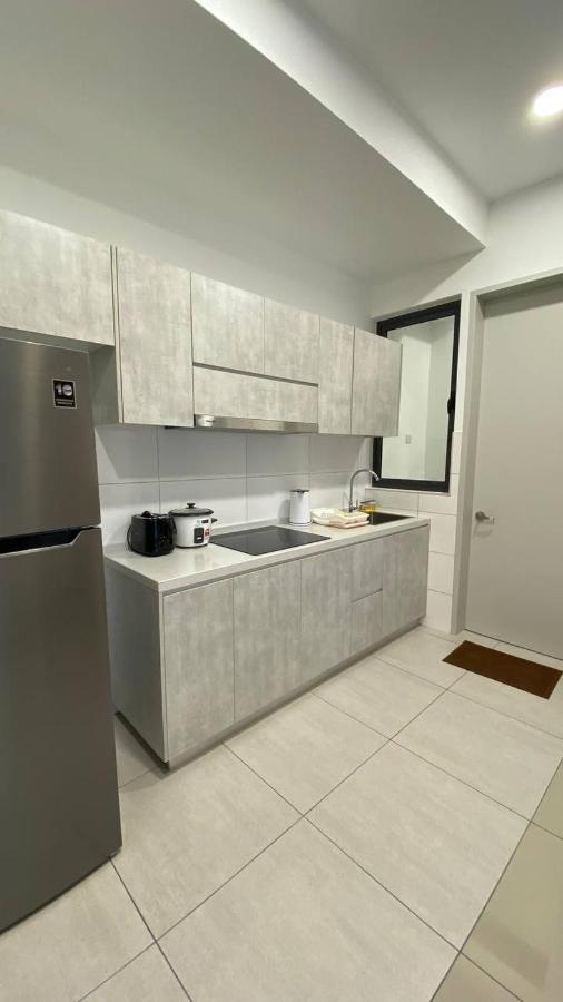 Mucihome Clio 3R2B, Putrajaya Condo Near To Ioi City Mall, Alamanda, Hospital Serdang, Wetland Studio Kru Dll- Non Smoking Home For Malaysian Only Esterno foto